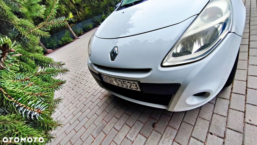 Renault Clio - 7