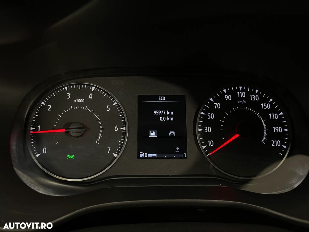 Dacia Logan TCe 90 MT6 Comfort - 21