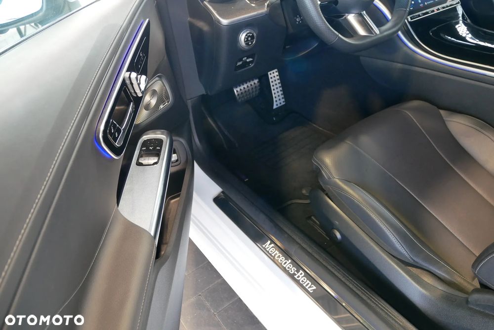 Mercedes-Benz CLE - 18