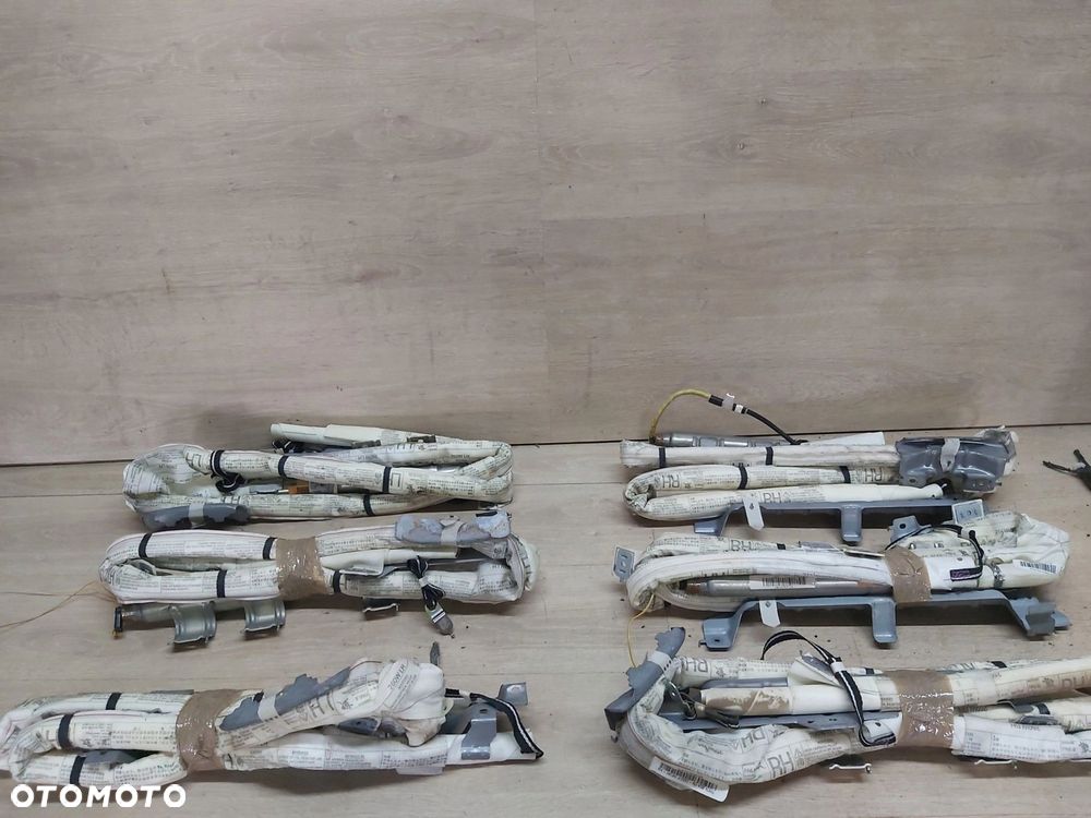 Toyota Corolla Verso II 04-08r kurtyna lewa air bag - 1