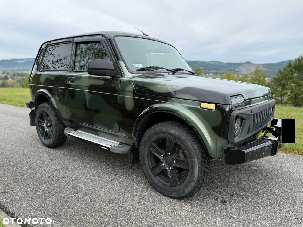 Lada Niva - 1