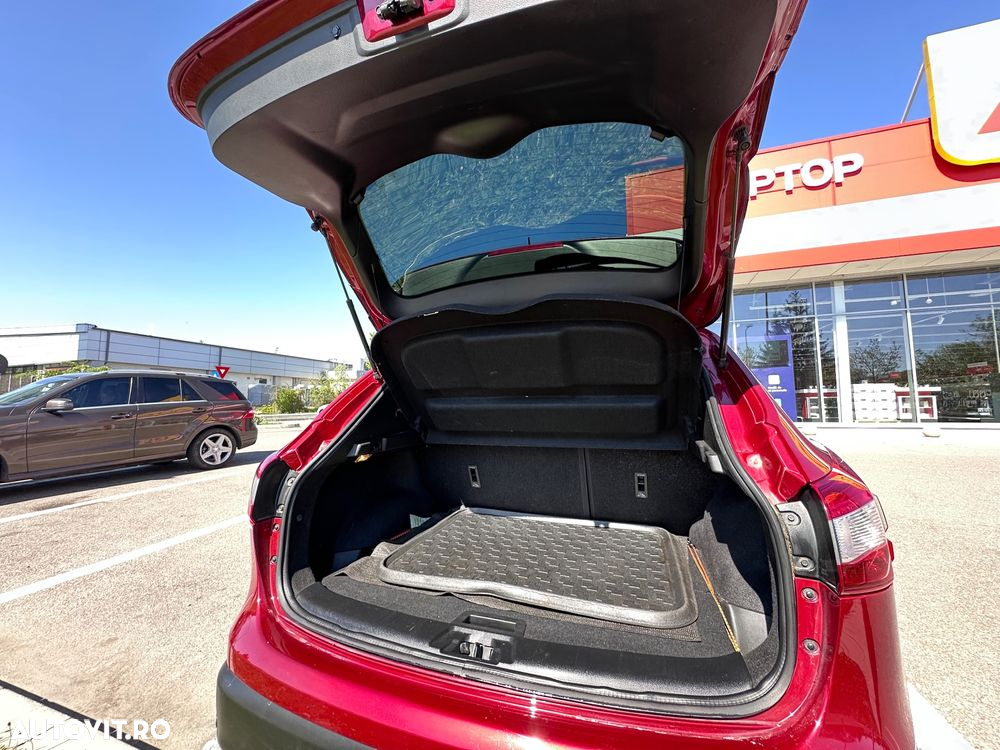 Nissan Qashqai 1.5 DCI Start/Stop Tekna - 20