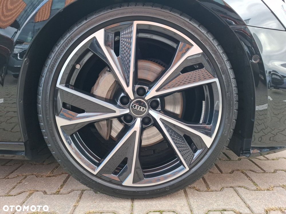 Audi A6 Avant - 17