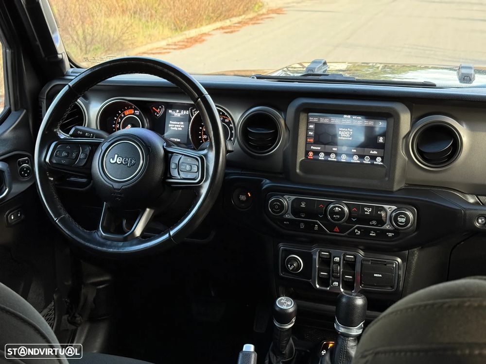 Jeep Gladiator 3.0V6 MultiJet AWD Auto Overland - 25