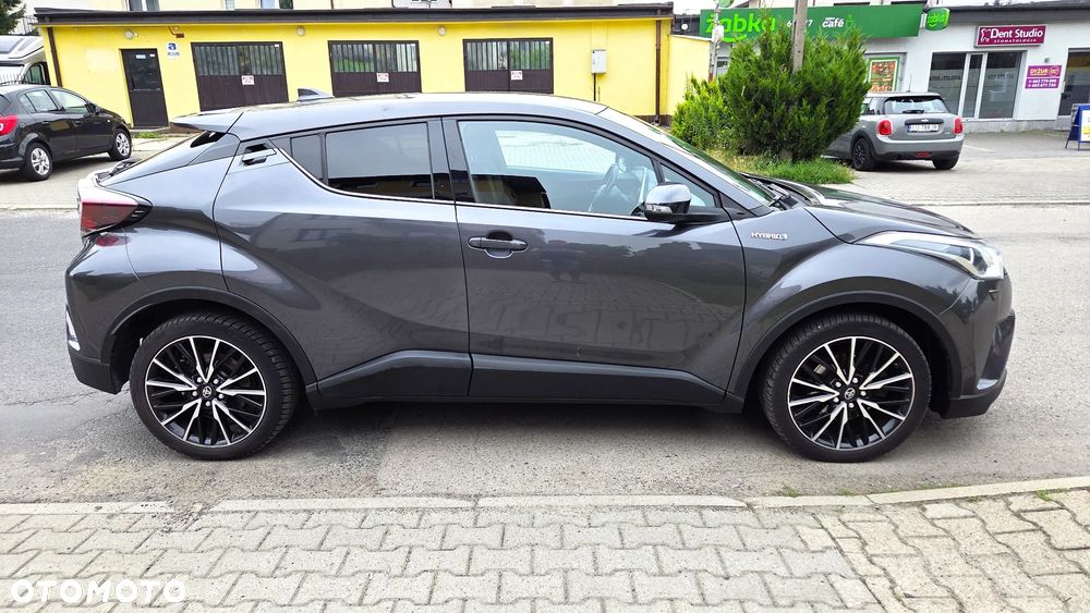 Toyota C-HR Business-Edition - 9