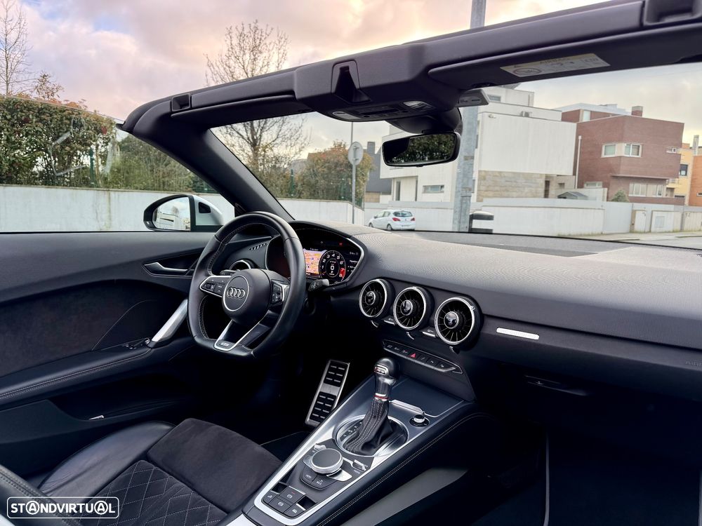 Audi TTS Roadster 2.0 TFSi quattro S Tronic - 15