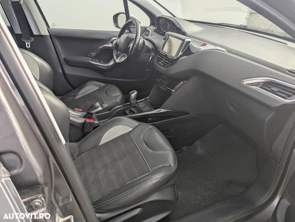 Peugeot 2008 1.6 BlueHDi FAP S&S Allure - 6