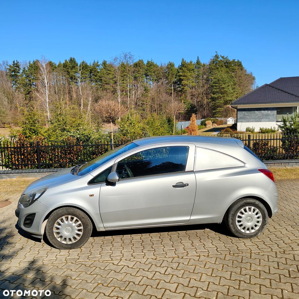 Opel Corsa - 1