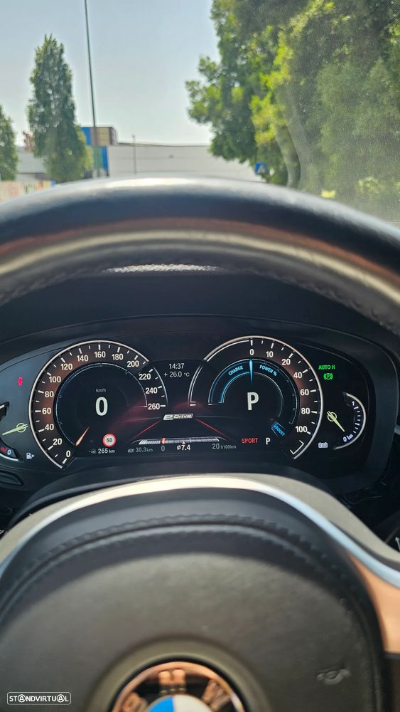 BMW 530 e iPerformance Pack M - 36