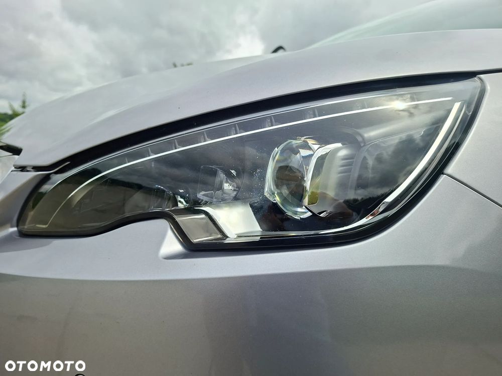 Peugeot 308 BlueHDi FAP 150 EAT6 Stop&Start GT-Line Edition - 12