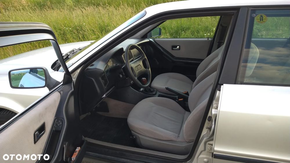 Audi 80 2.3 E - 13