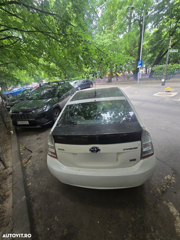 Toyota Prius HSD Luna - 7