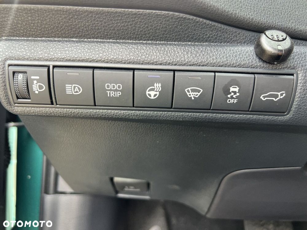 Toyota Corolla 2.0 Hybrid GR Sport - 17