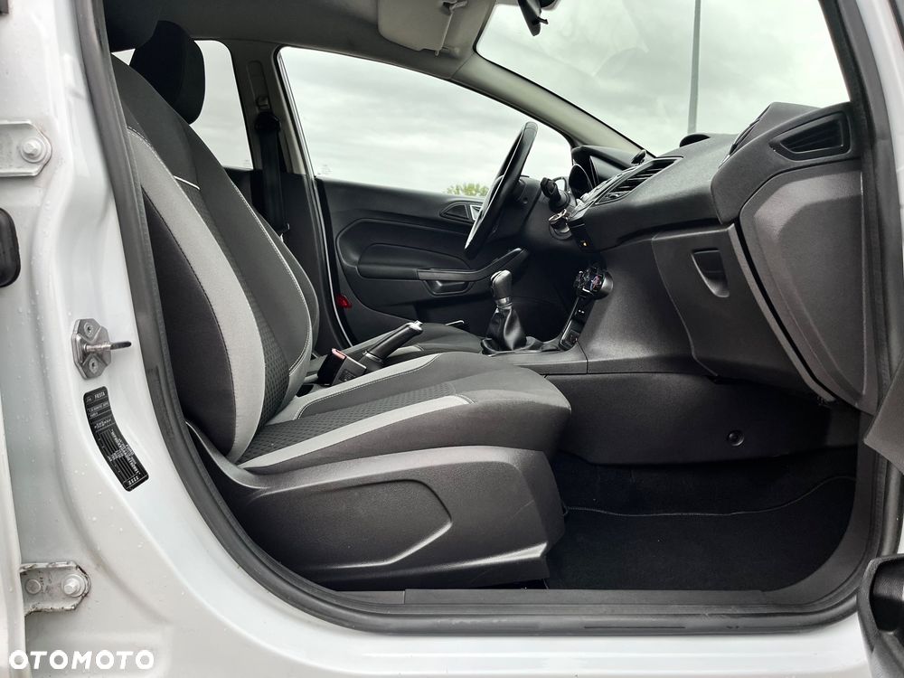 Ford Fiesta 1.25 Champions Edition - 10