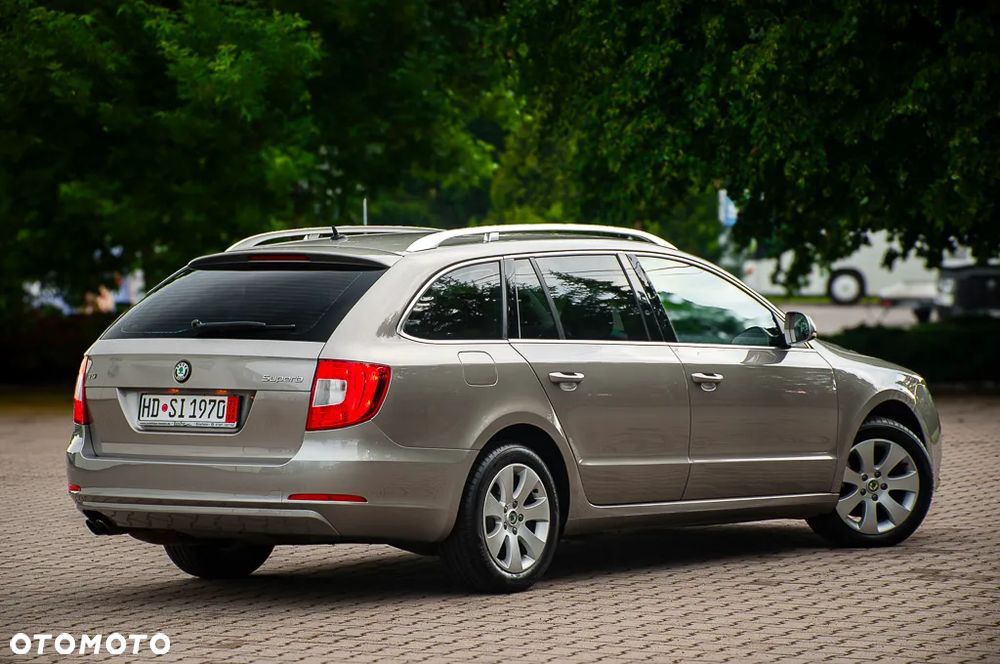 Skoda Superb 1.8 TSI Ambition - 12