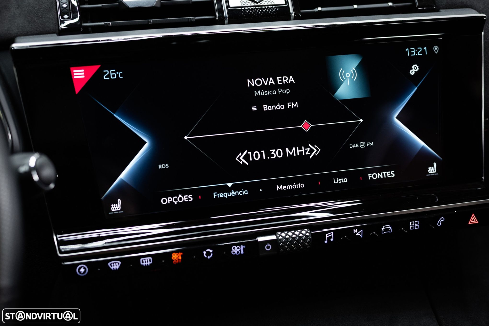 DS DS7 Crossback E-Tense Performance Line+ EAT8 - 47