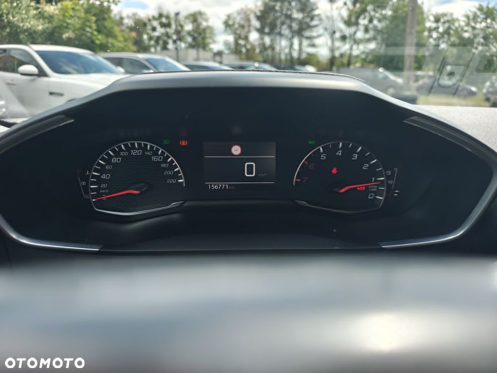 Peugeot 2008 BlueHDi 100 Active - 17
