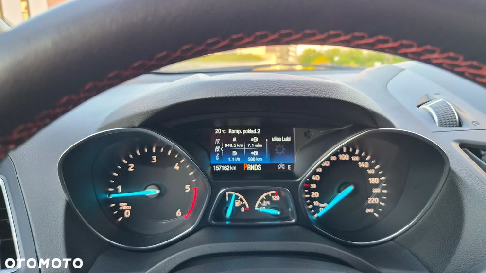 Ford Kuga 2.0 TDCi 4x4 ST-Line - 22