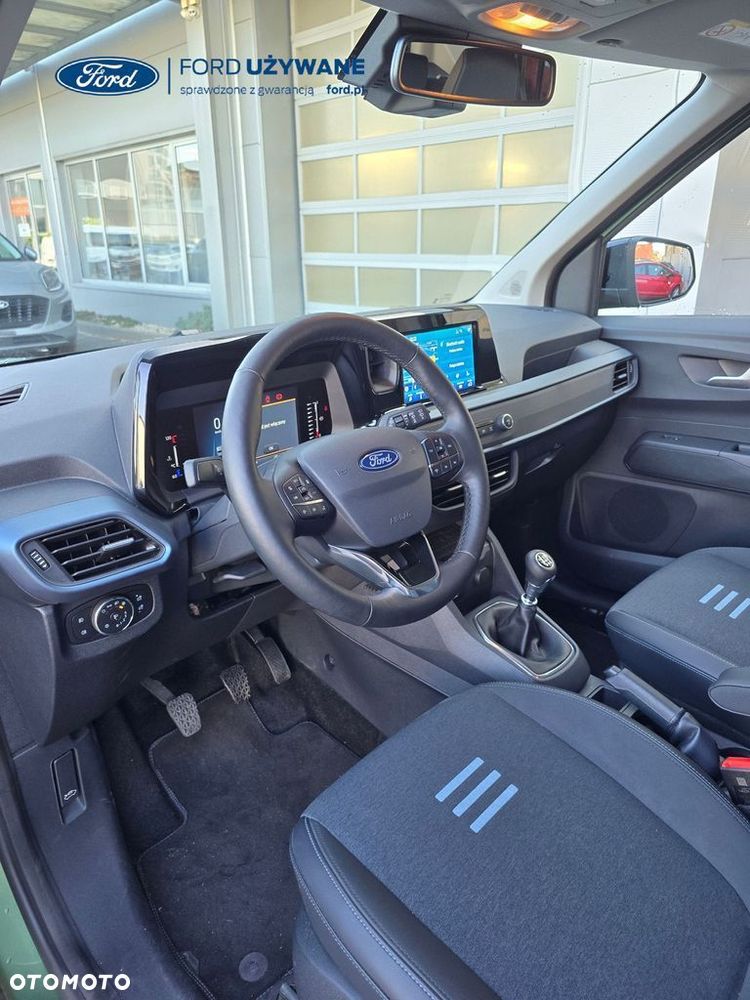 Ford Tourneo Courier - 18