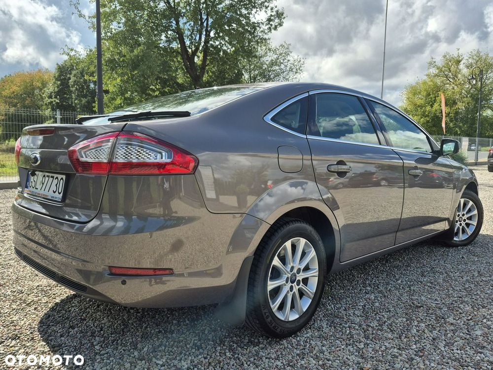 Ford Mondeo - 30