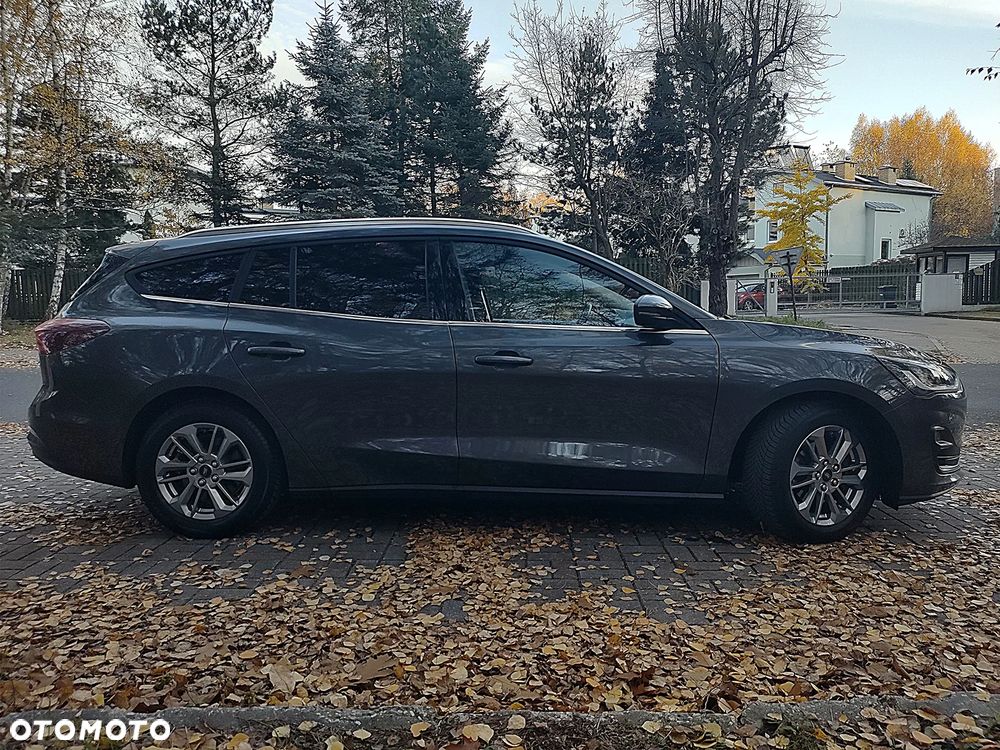 Ford Focus 1.0 EcoBoost Titanium X - 14