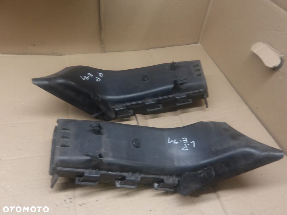 BMW E91 KOMBI 2.0D KIEROWNICA WLOT POWIETRZA PRAWY PRZÓD 7121570 7121569 - 2