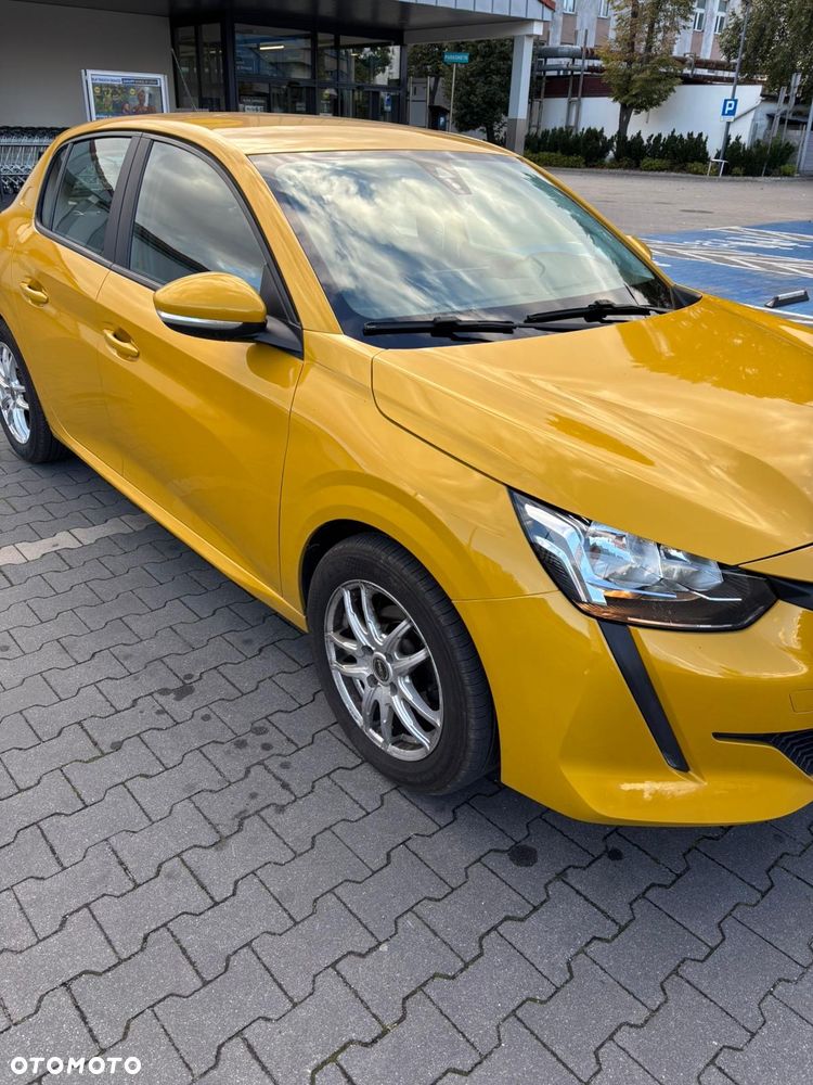 Peugeot 208 - 3