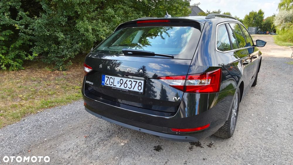 Skoda Superb 1.4 TSI Plug-In Hybrid Style DSG - 7