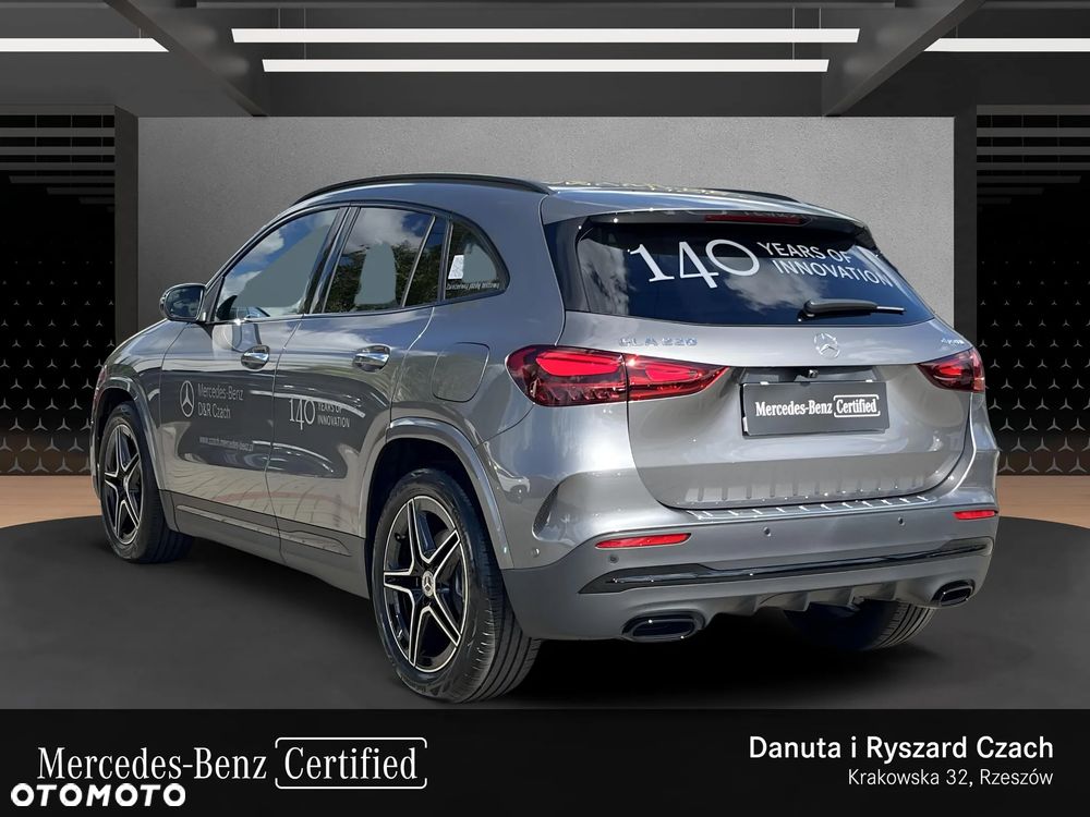 Mercedes-Benz GLA 220 mHEV 4-Matic AMG Line 8G-DCT - 4