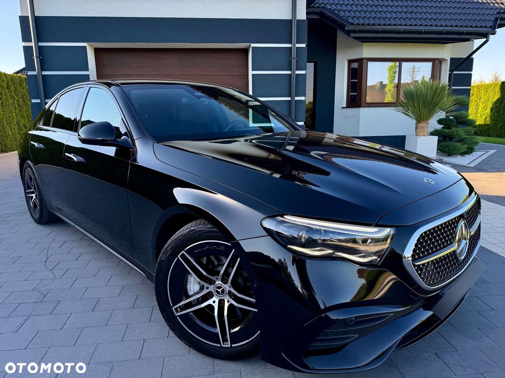 Mercedes-Benz Klasa E 220 d mHEV 4-Matic AMG 9G-Tronic - 32