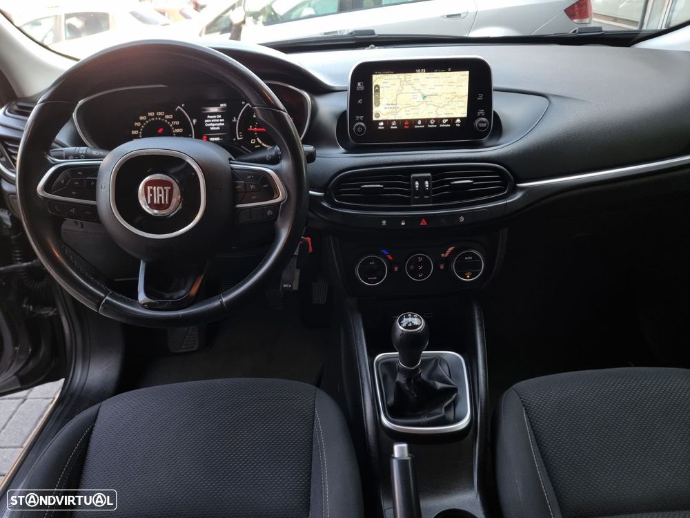 Fiat Tipo Station Wagon 1.3 M-Jet Lounge - 8