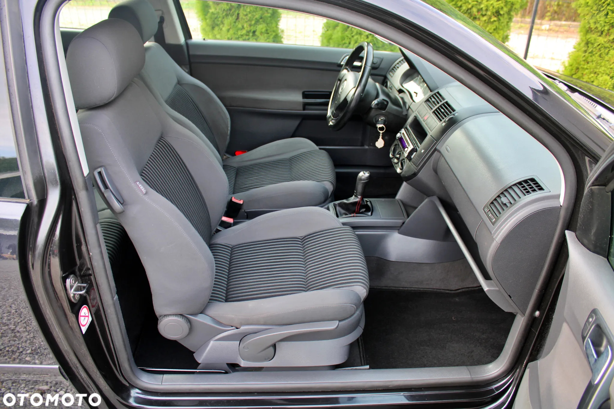 Volkswagen Polo 1.4 TDI Sportline - 28
