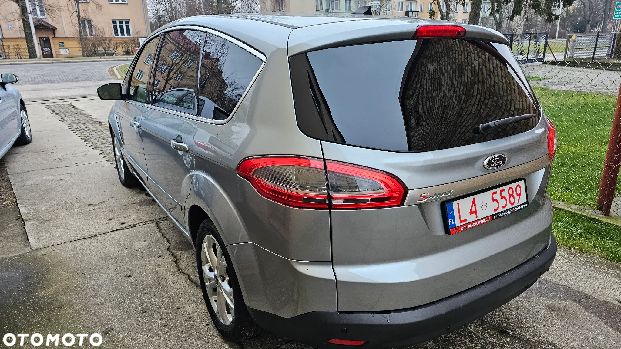 Ford S-Max 2.0 TDCi DPF Titanium - 14