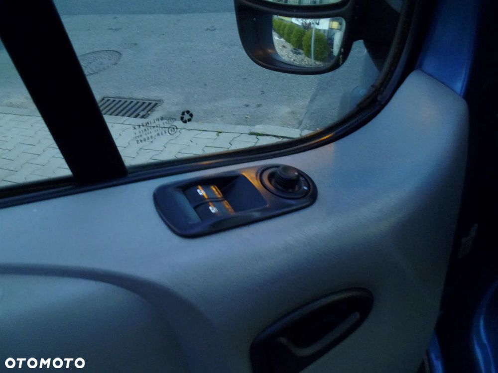 Nissan primastar - 13