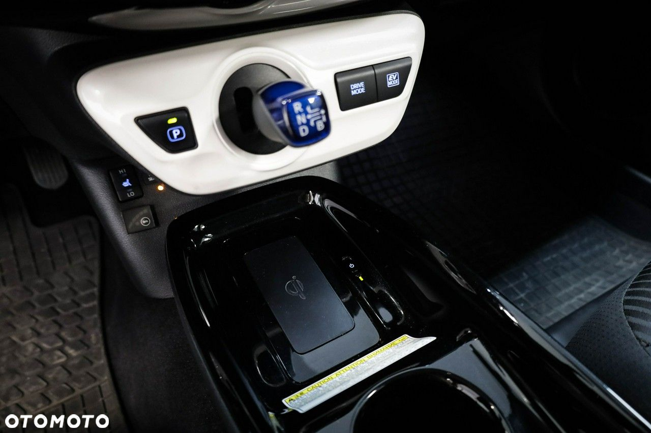 Toyota Prius - 21