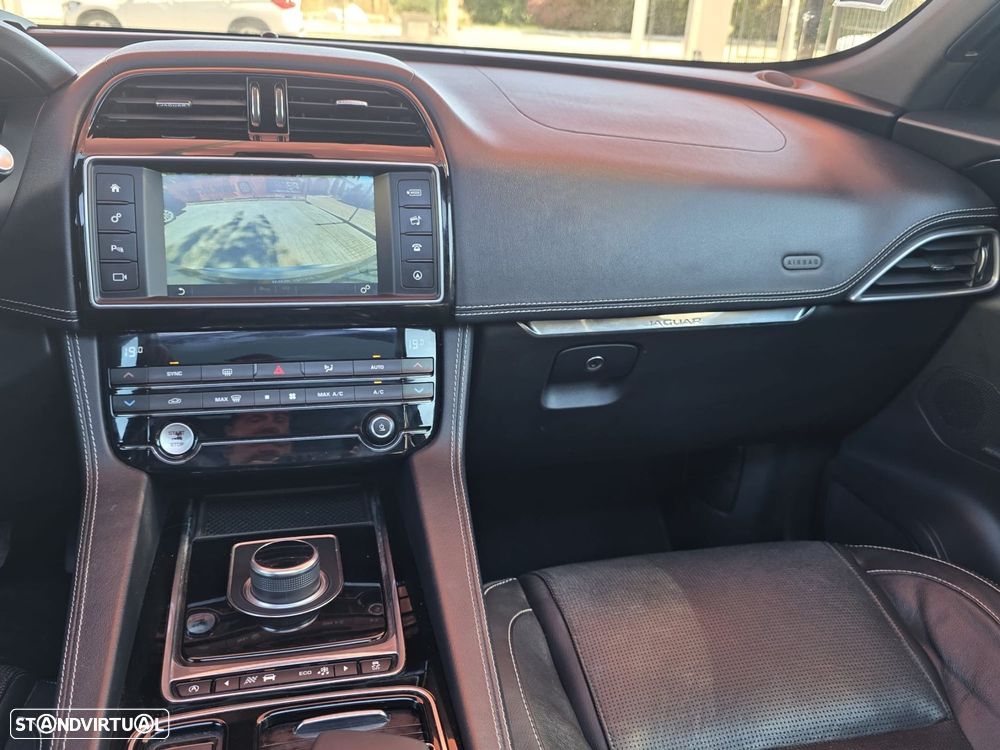 Jaguar F-Pace 2.0 i4D R-Sport AWD Aut. - 13