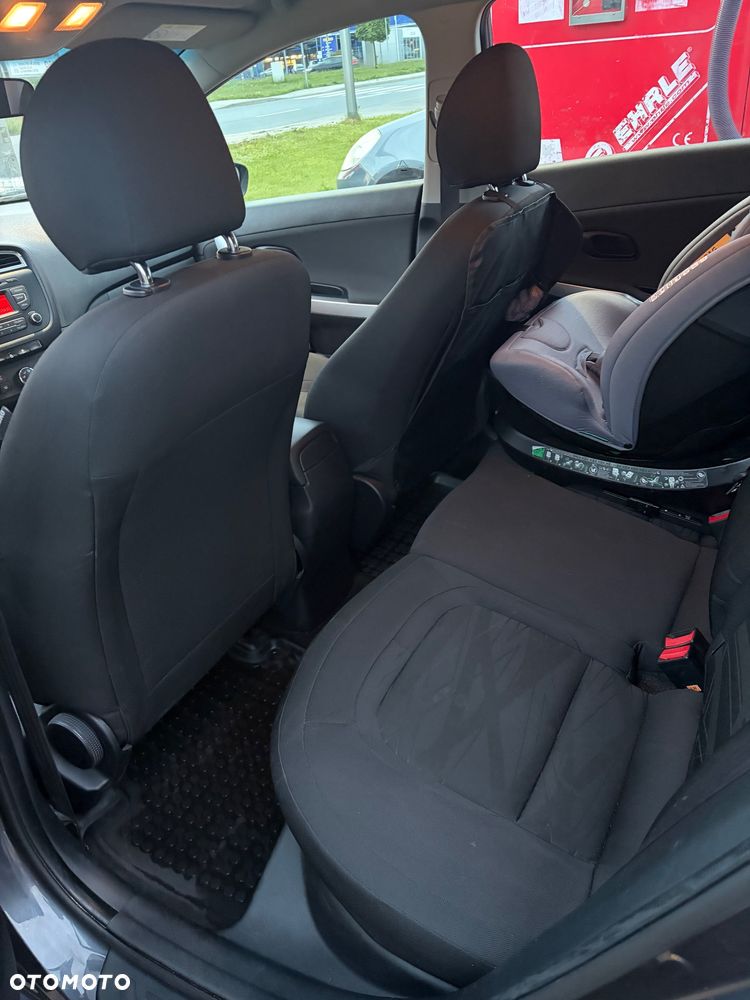 Kia Ceed 1.6 CRDi M - 11