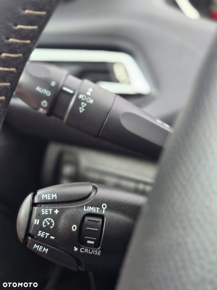 Peugeot 308 PureTech 110 Stop & Start Allure - 24