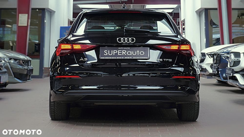 Audi A2 - 10