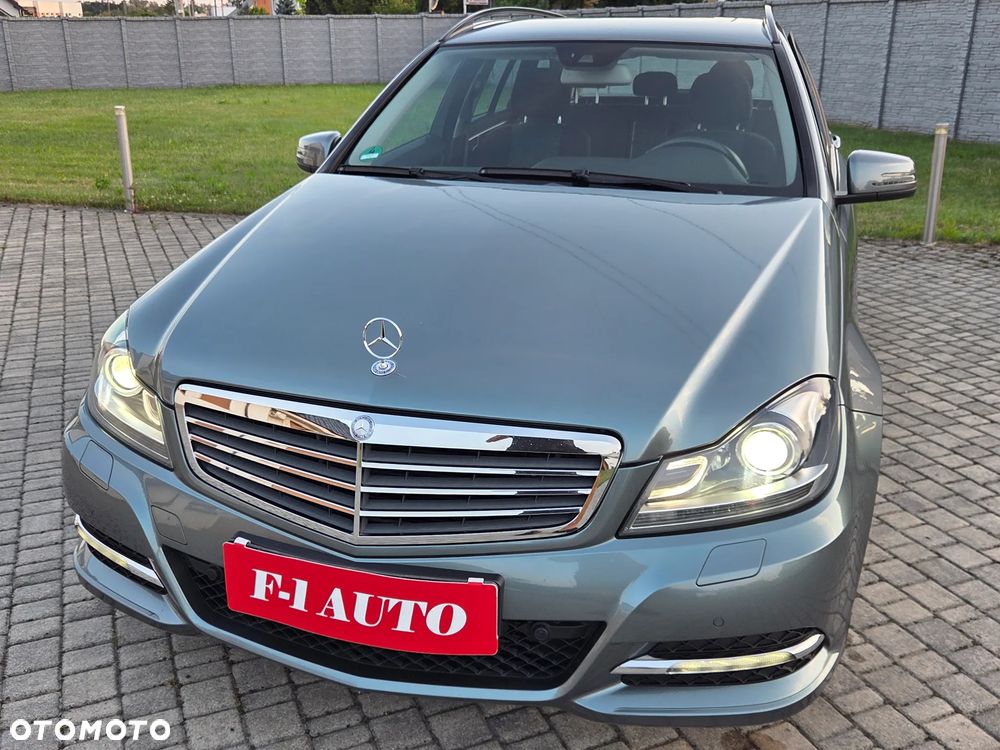 Mercedes-Benz Klasa C 180 BlueEFFICIENCY 7G-TRONIC Elegance - 21