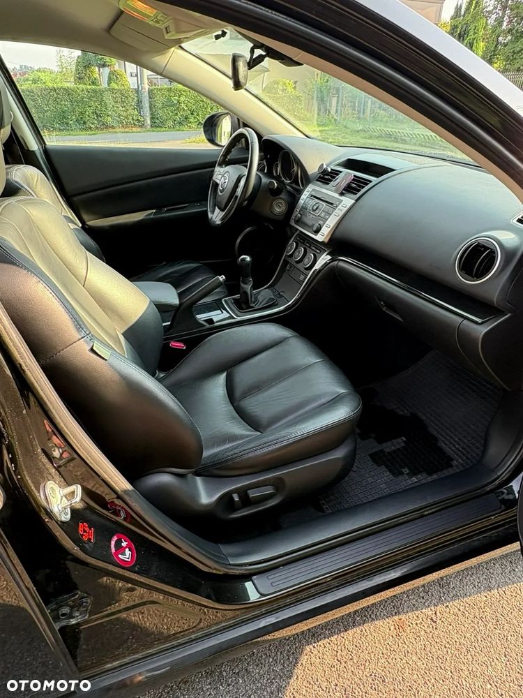 Mazda 6 2.0 Exclusive + - 10