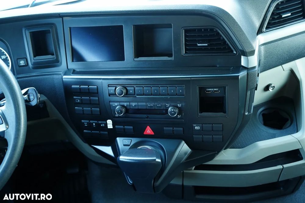 MAN 18.440 / SISTEM HIDRAULIC / RETARDER / CABINĂ JOSĂ / JANTE DIN ALIAJ / NAVI RIO - 31