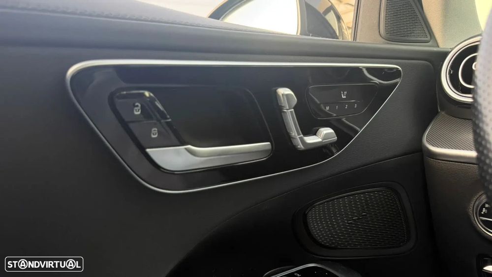 Mercedes-Benz C 300 de AMG Line - 23