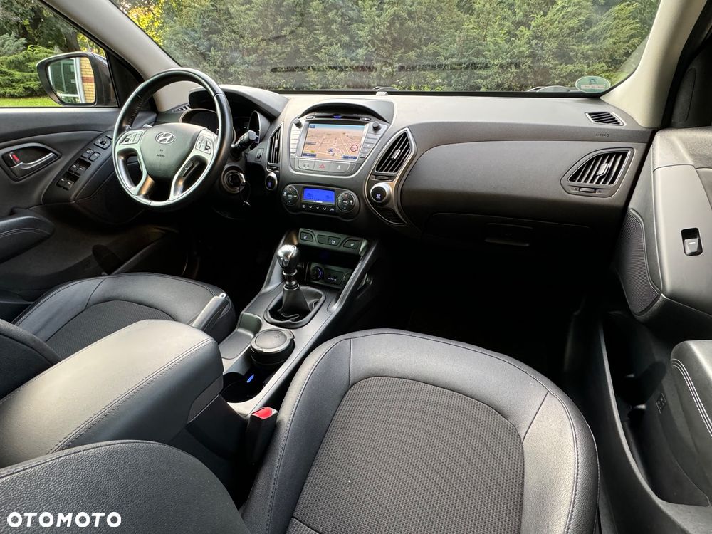 Hyundai ix35 blue 1.6 2WD Finale Gold - 23