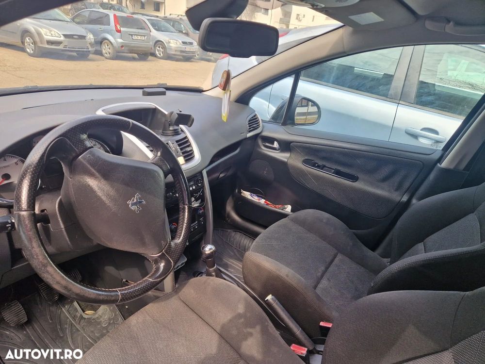 Peugeot 207 1.6E Sport - 6