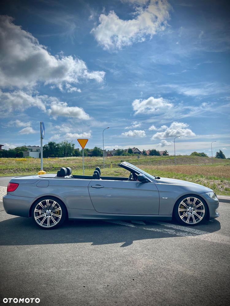 BMW Seria 3 325d - 18