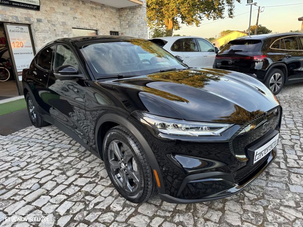 Ford Mustang Mach-E 75.7 kWh Premium AWD - 2