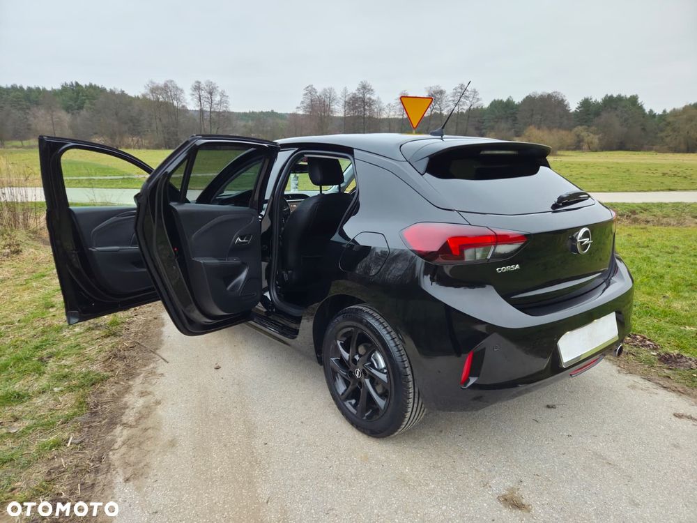 Opel Corsa 1.2 Business S&S - 19