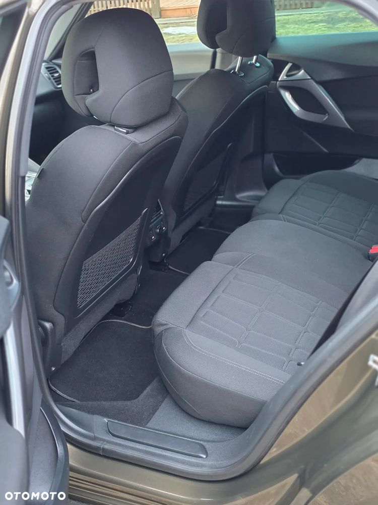 Citroën DS5 THP 155 Chic - 15