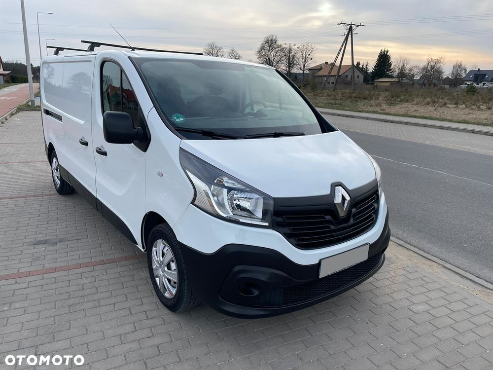Renault Trafic - 12
